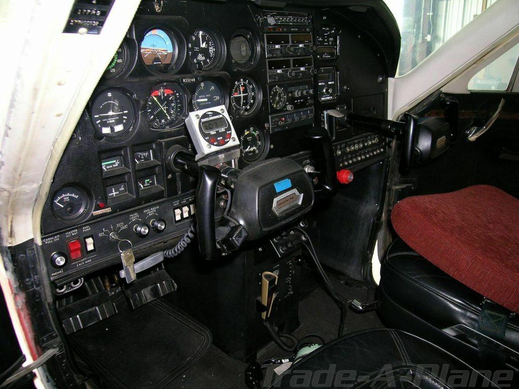 1976 Cessna Cardinal 177RG II aircraft [on of the last beautiful designs]