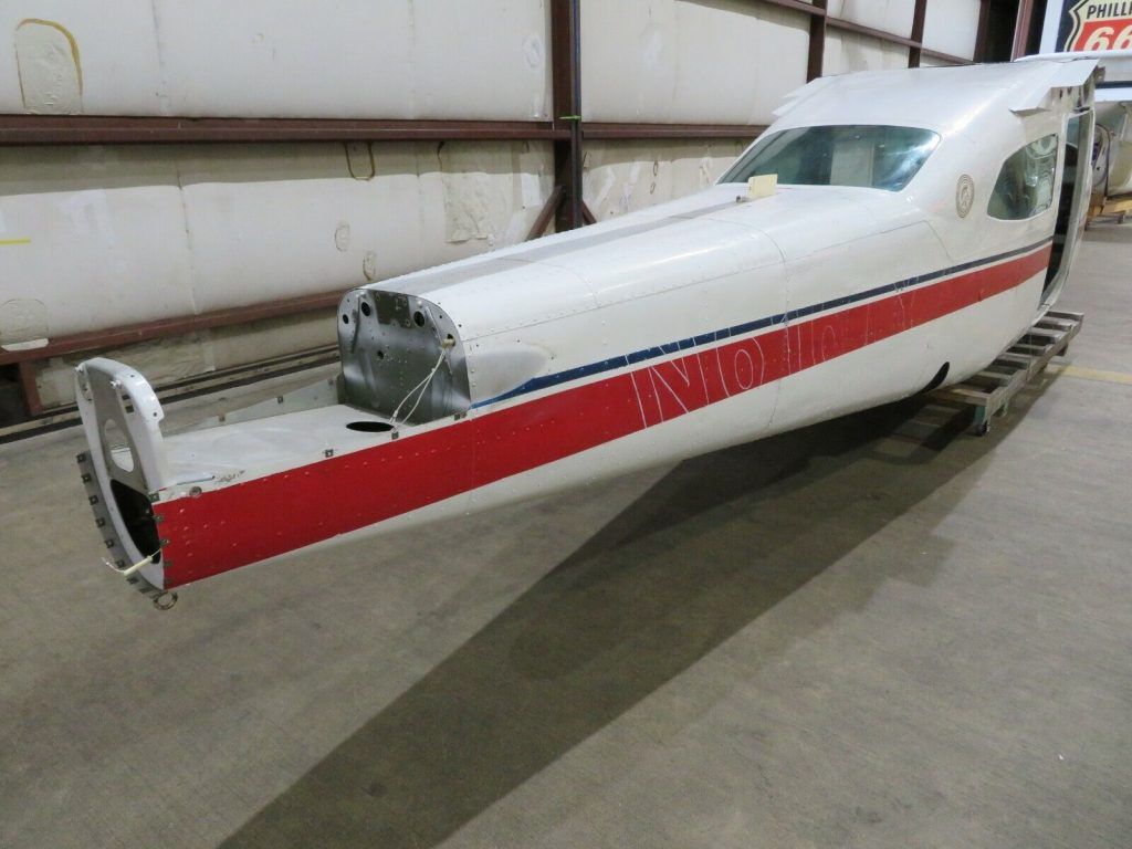 1979 Cessna T210n aircraft fuselage [rust free]