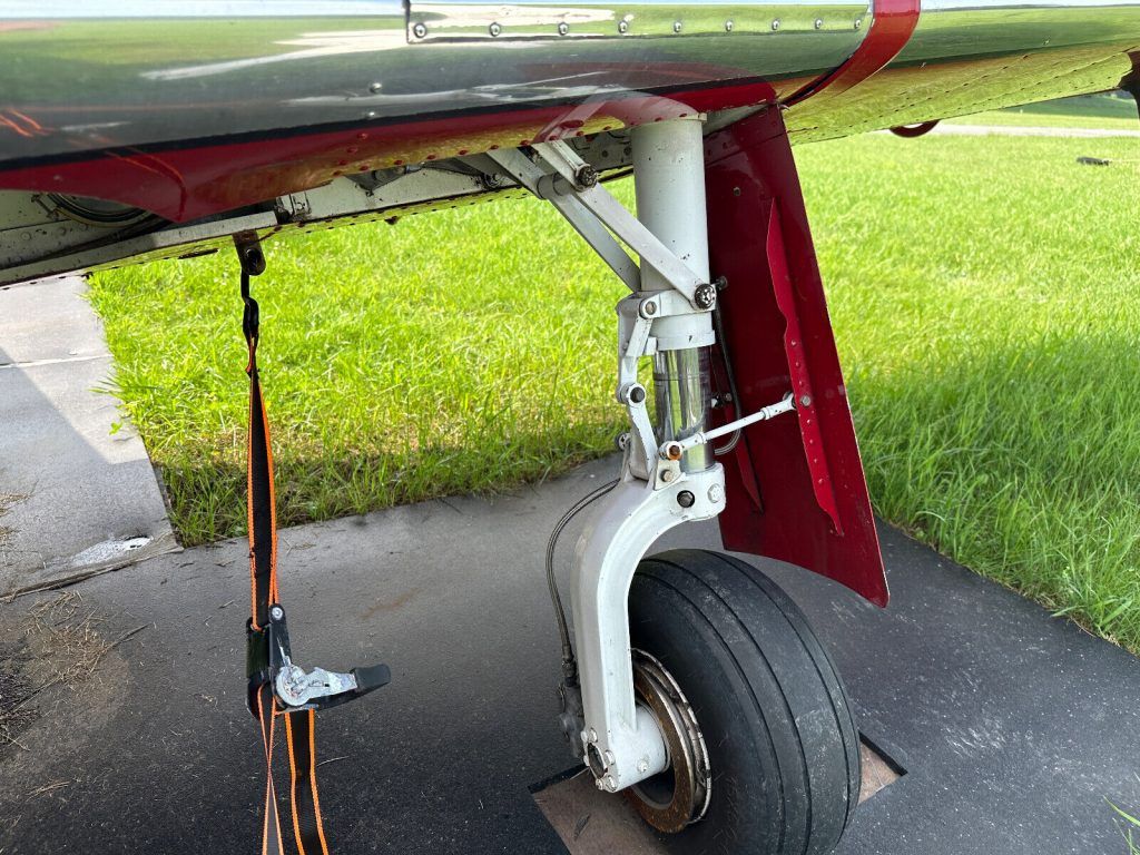 1947 Globe Super Swift aircraft [needs TLC]