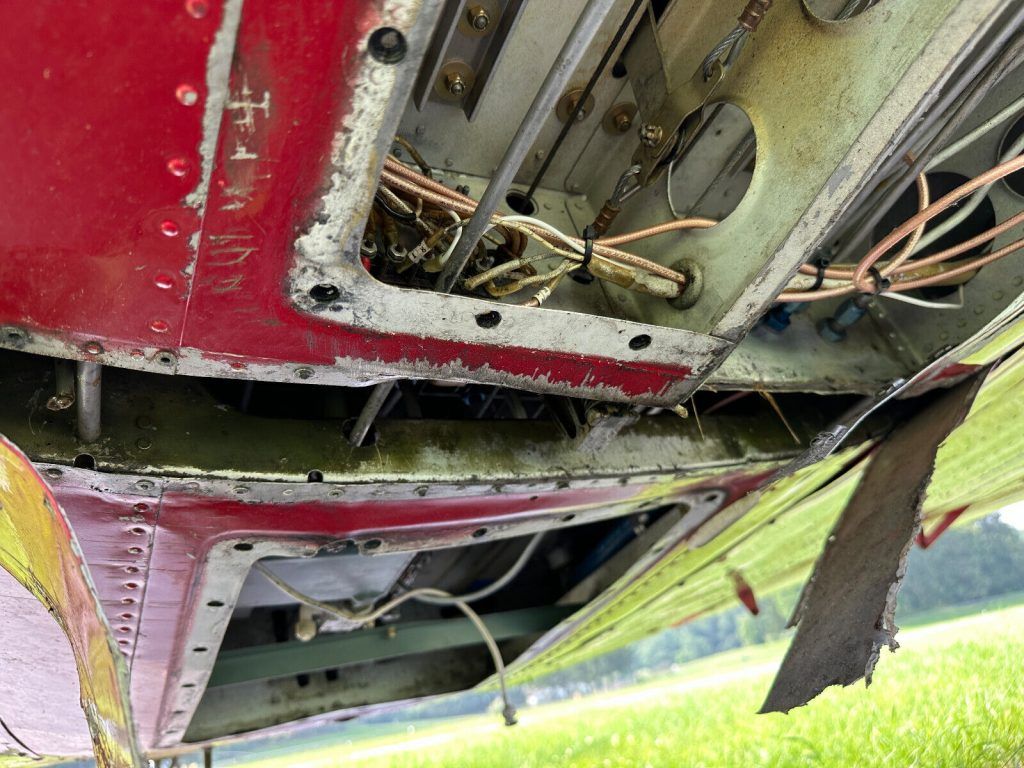 1947 Globe Super Swift aircraft [needs TLC]