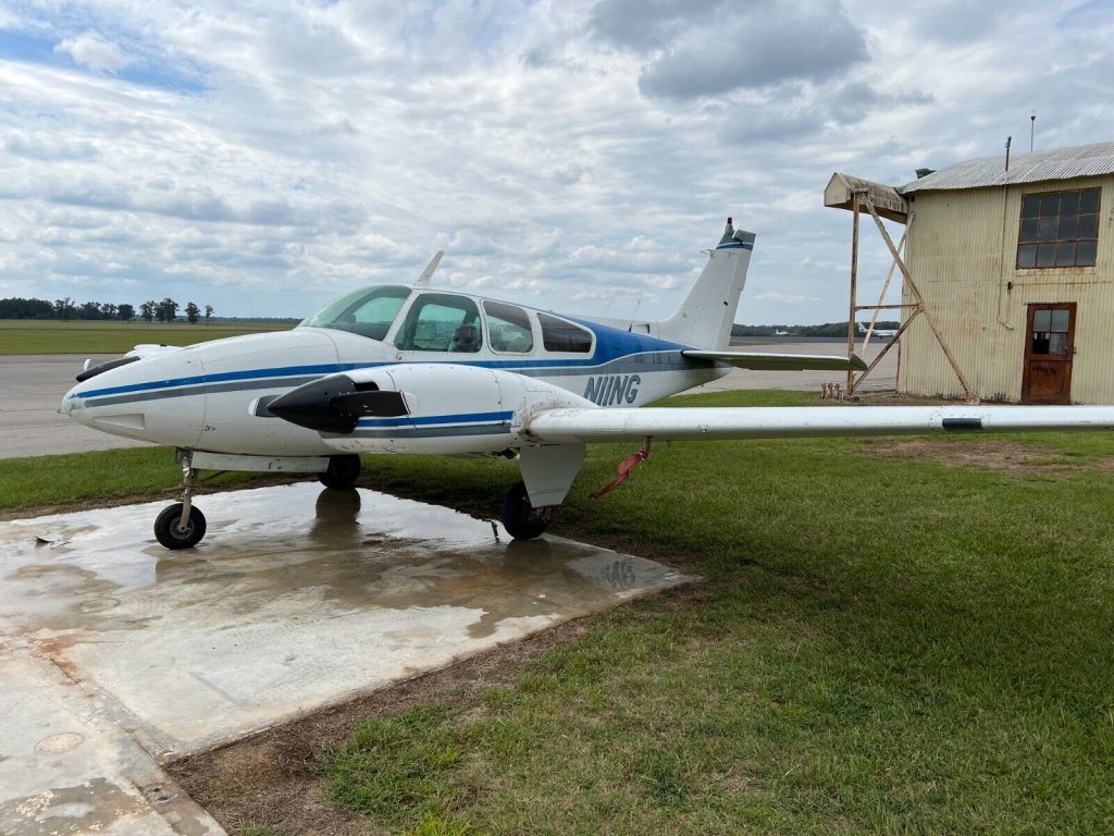 1968 Beechcraft Baron B95-B55 aircraft [project]
