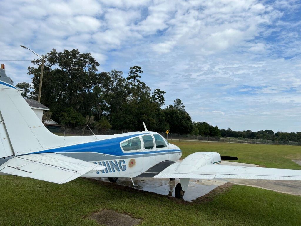 1968 Beechcraft Baron B95-B55 aircraft [project]