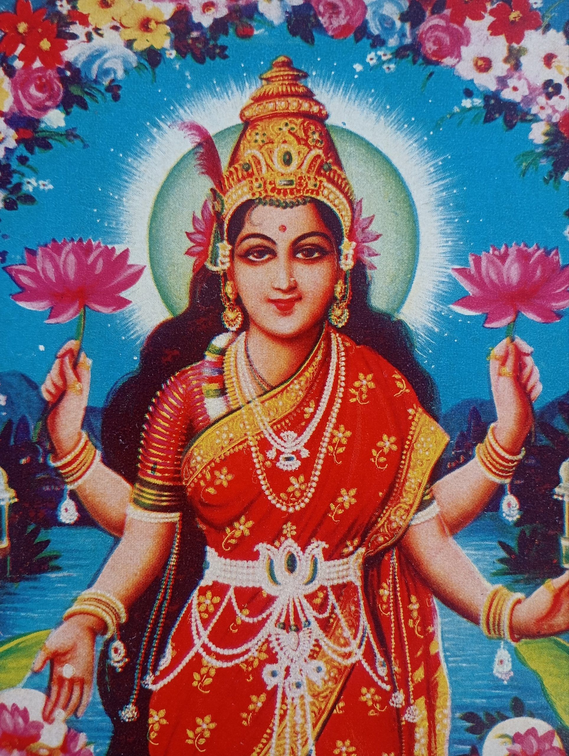 Goddess GajaLakshmi devi Vintage Framed devotional print - Image 4