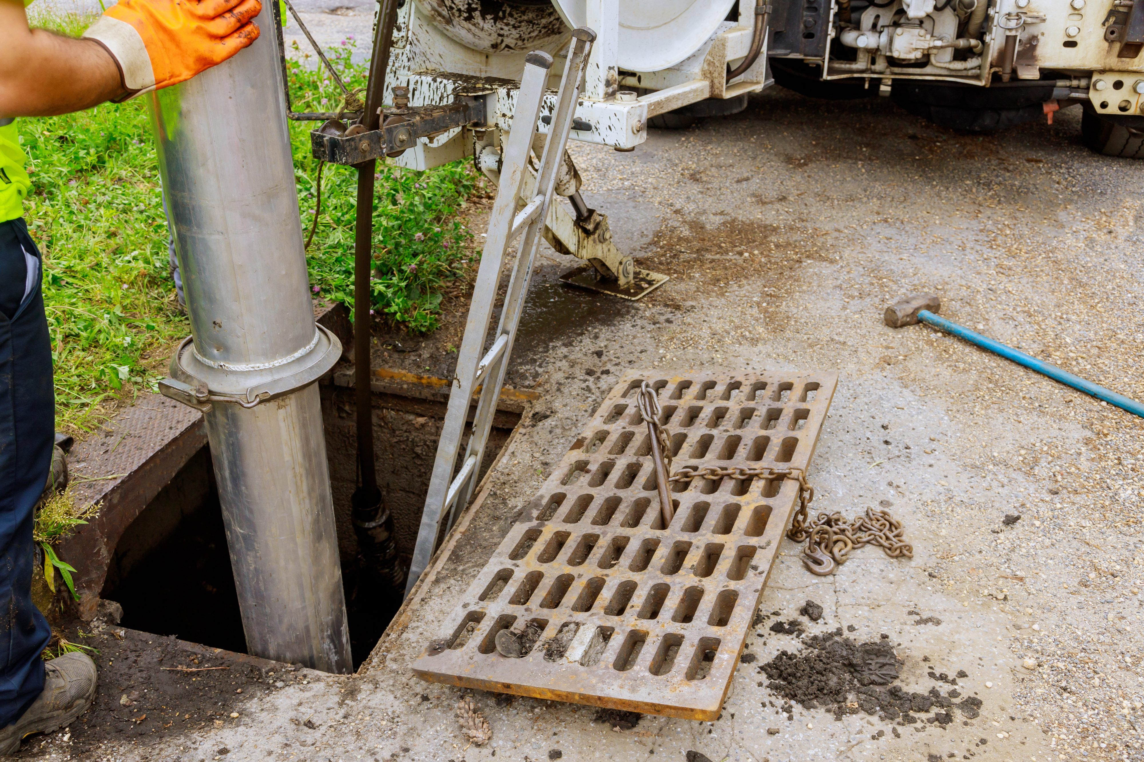sewage-industrial-cleaning-truck-clean-blockage-in-2025-03-27-05-07-46-utc