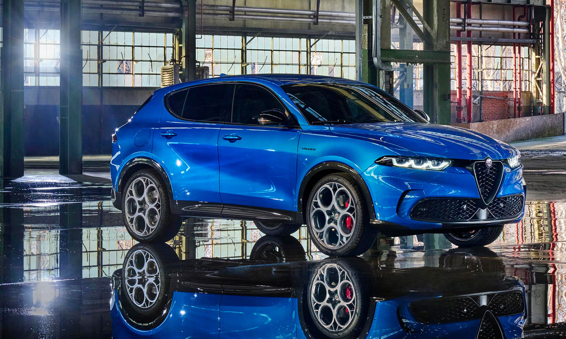 Alfa Romeo Tonale Sideprofile