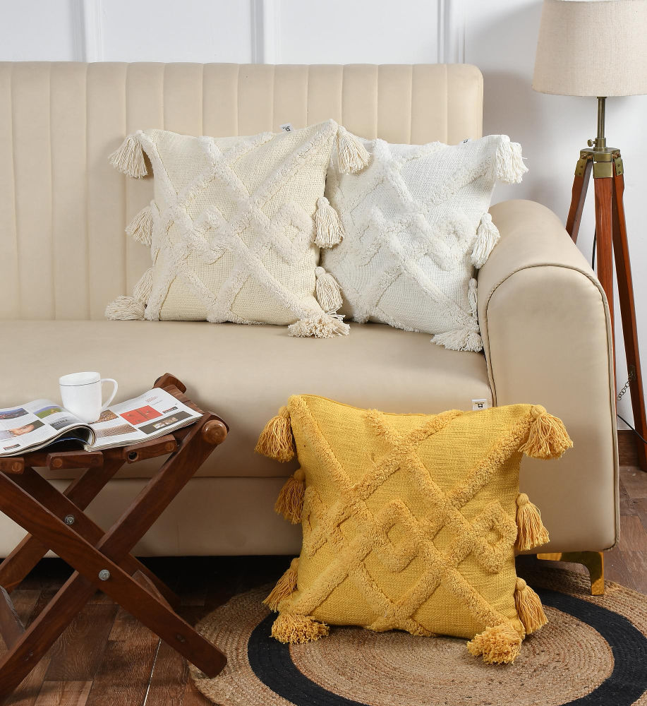Accent Cushions And Throws