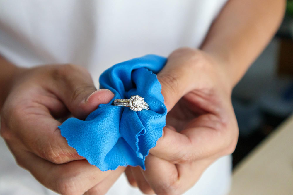 Clean Jewelry At Home 2