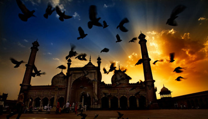 Marhaban ya Ramadhan - Puisi Jose Rizal Manua. (FOTO: ISTIMEWA)