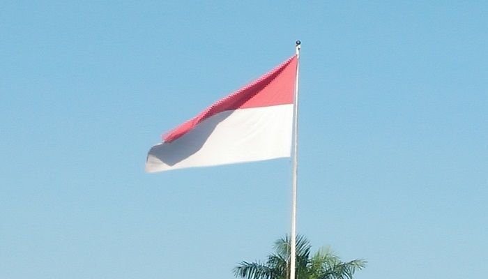 Pengibaran Bendera Merah Putih. (Foto: dok. NUSANTARANEWS.CO)