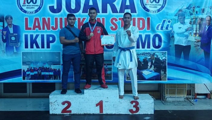 Prada Sakti Inanggoro Yonif 511/DY Sabet Medali Perak Kejuaraan Nasional Karate Malang Open 2019. (FOTO: NUSANTARANEWS.CO)