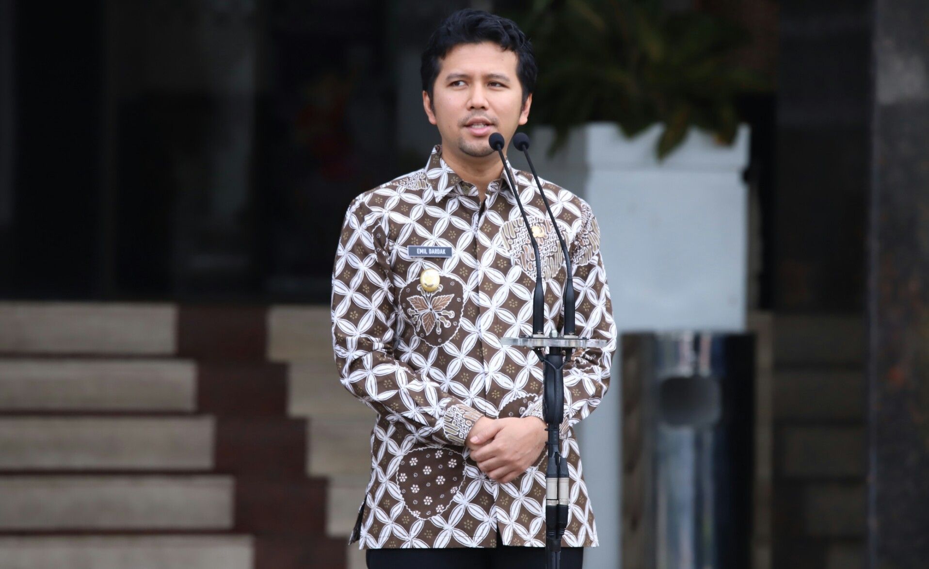 Kerahkan ASN, Wagub Jatim Emil Dardak Pimpin Penanganan Bencana di Jatim
