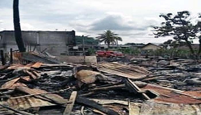SLB Negeri Pembina Aceh Tamiang Berempati dan Memberi Santunan Kebakaran Rumah di Kota Lintang Bawah