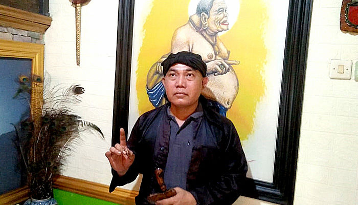 Khofifah menang pilgub, Mbah Hanafi: Muncul milenial dari timur jadi wagub Jatim.