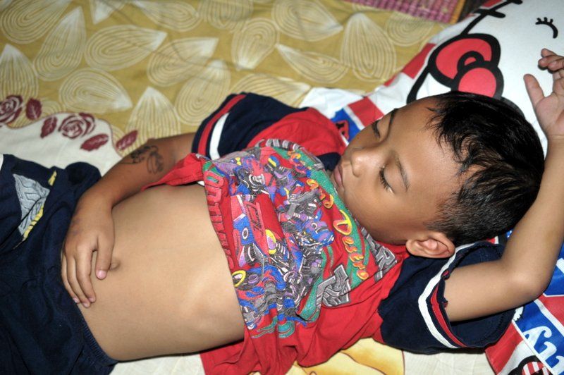 Anak saya kedua: Nadra sedang tidur (harjasaputra)