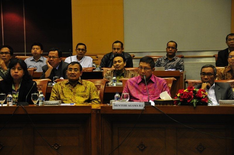 Rapat Kerja Komisi VIII DPR RI dengan Menteri Agama RI berakhir tidak kondusif (harjasaputra)