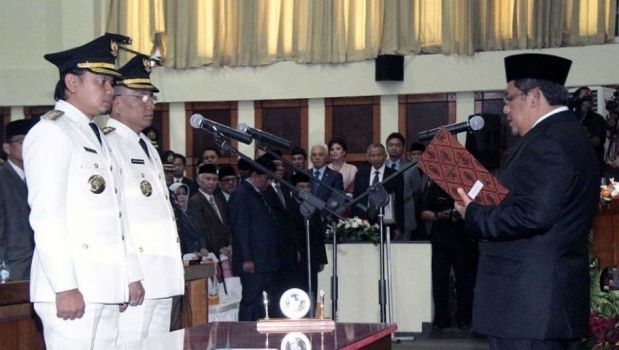 Sumpah Jabatan Walikota Bogor (foto: beritasatu.com)