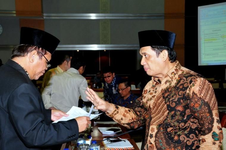 Romo Syafii di saat di Komisi VIII DPR (harjasaputra)