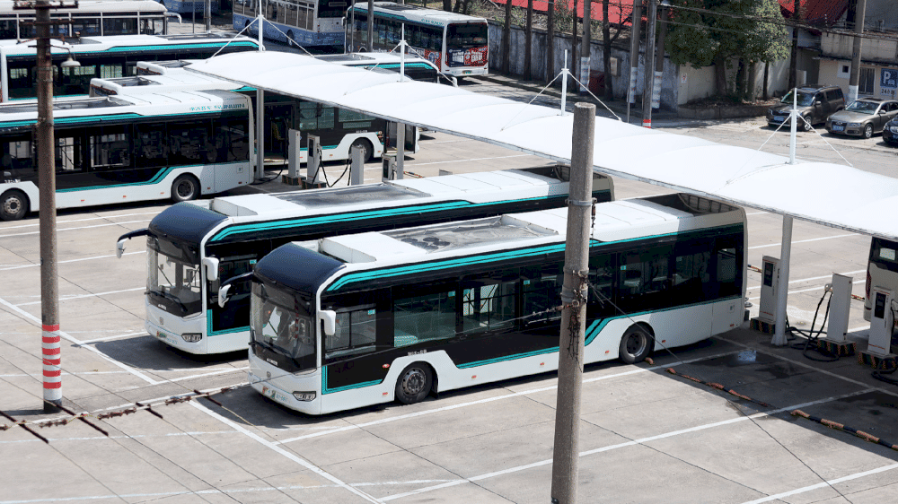 shanghai-akan-sepenuhnya-beralih-ke-bus-dan-taksi-energi-baru-pada-tahun-2027