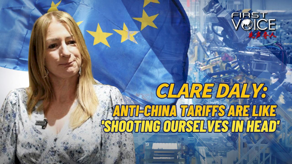 clare-daly:-tarif-anti-tiongkok-bagaikan-‘menembak-kepala-kita-sendiri’