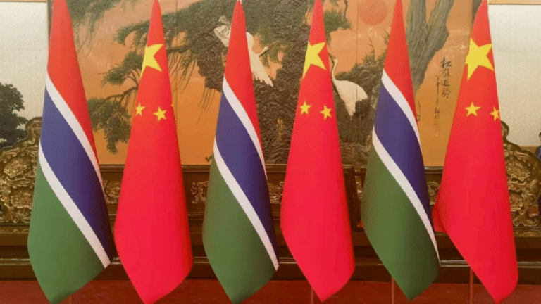 Xi Jinping bertemu dengan Presiden Gambia Barrow