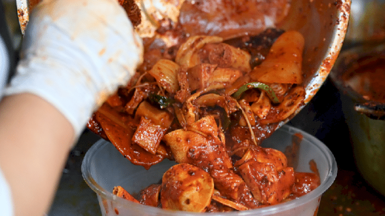 Makanan Lezat dari Gansu: Simfoni Gandum dan Daging Kambing