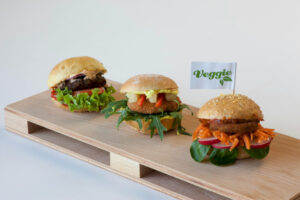 Cobalah 16 pesaing Piala Burger Veggie ini sebelum pemungutan suara dimulai!