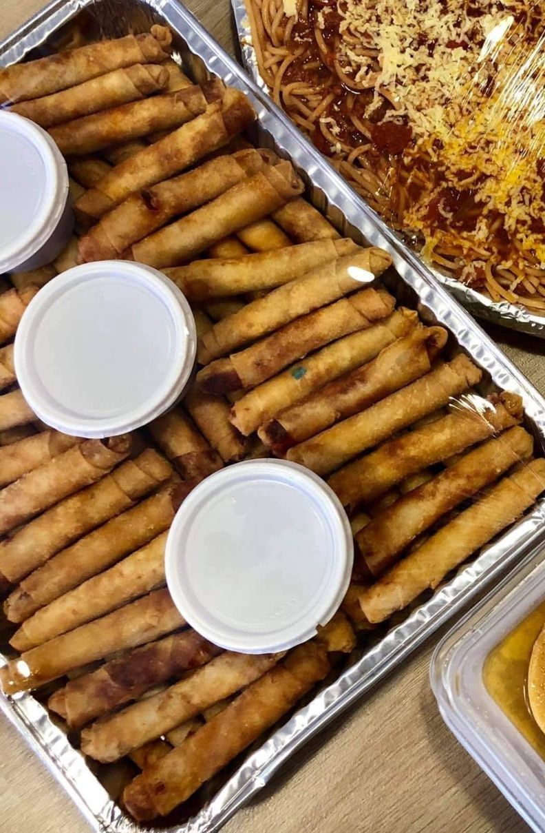 Lumpiang Shanghai Bilao