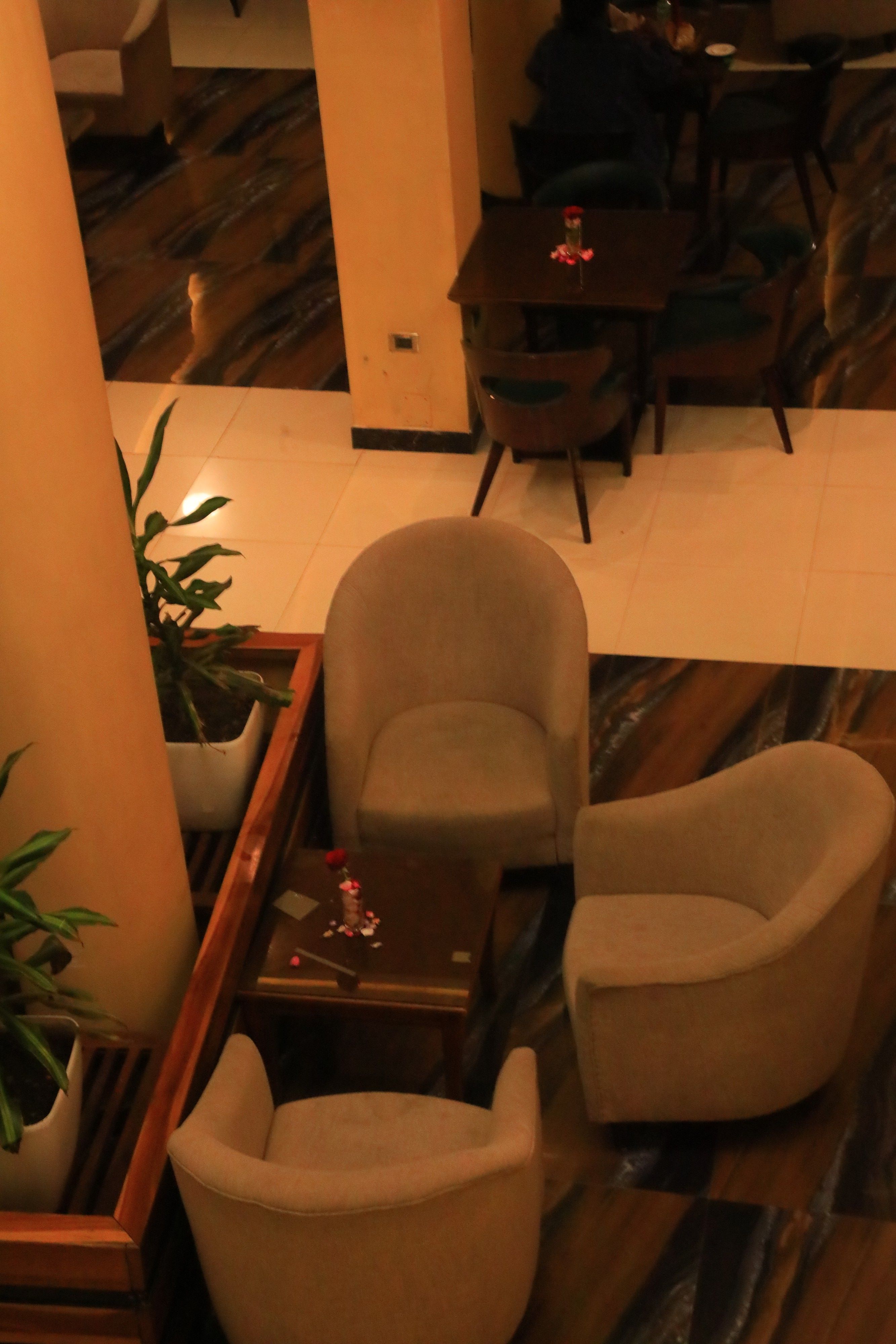 Lobby lounge seating area