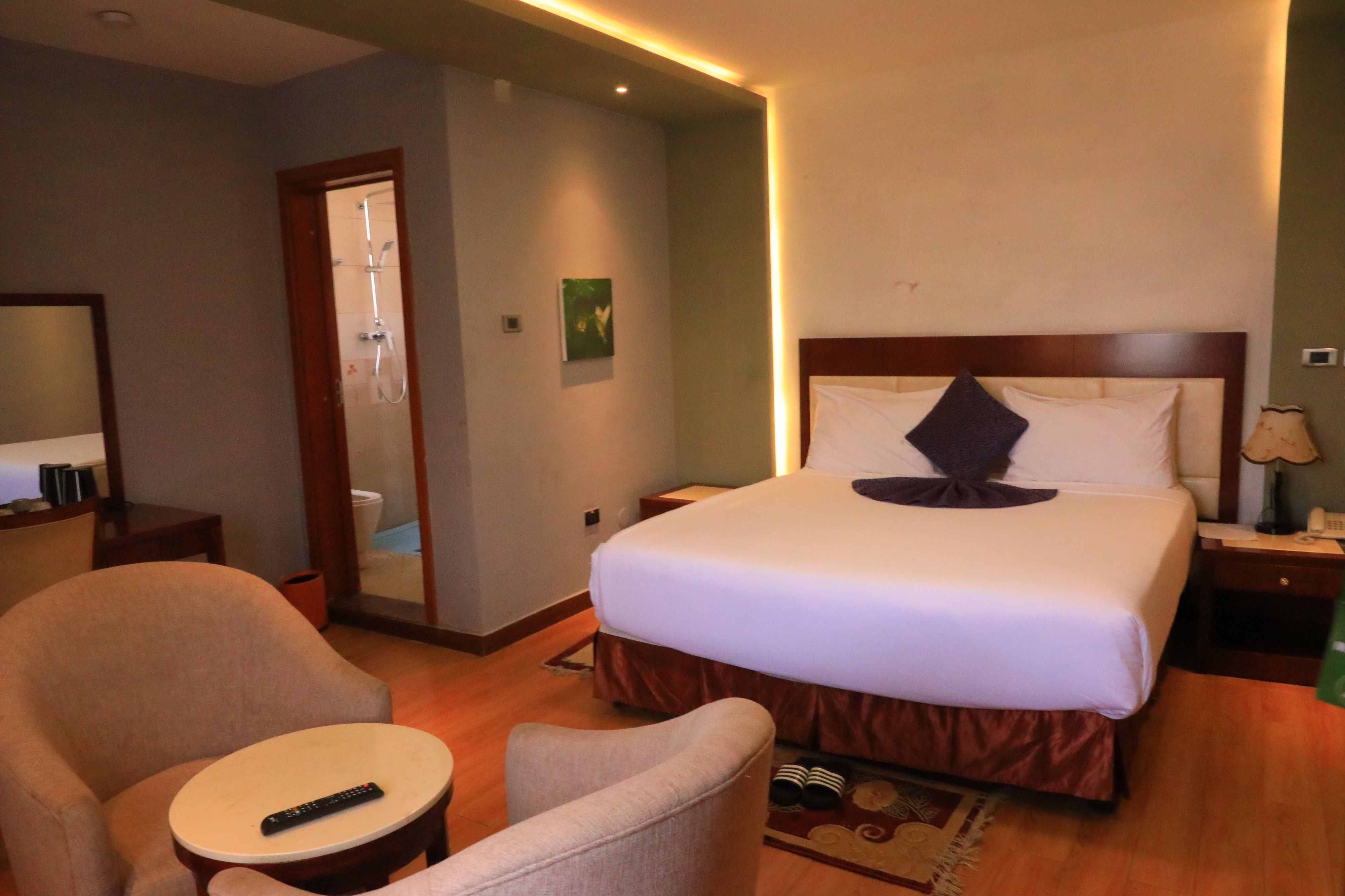 Deluxe Room suite