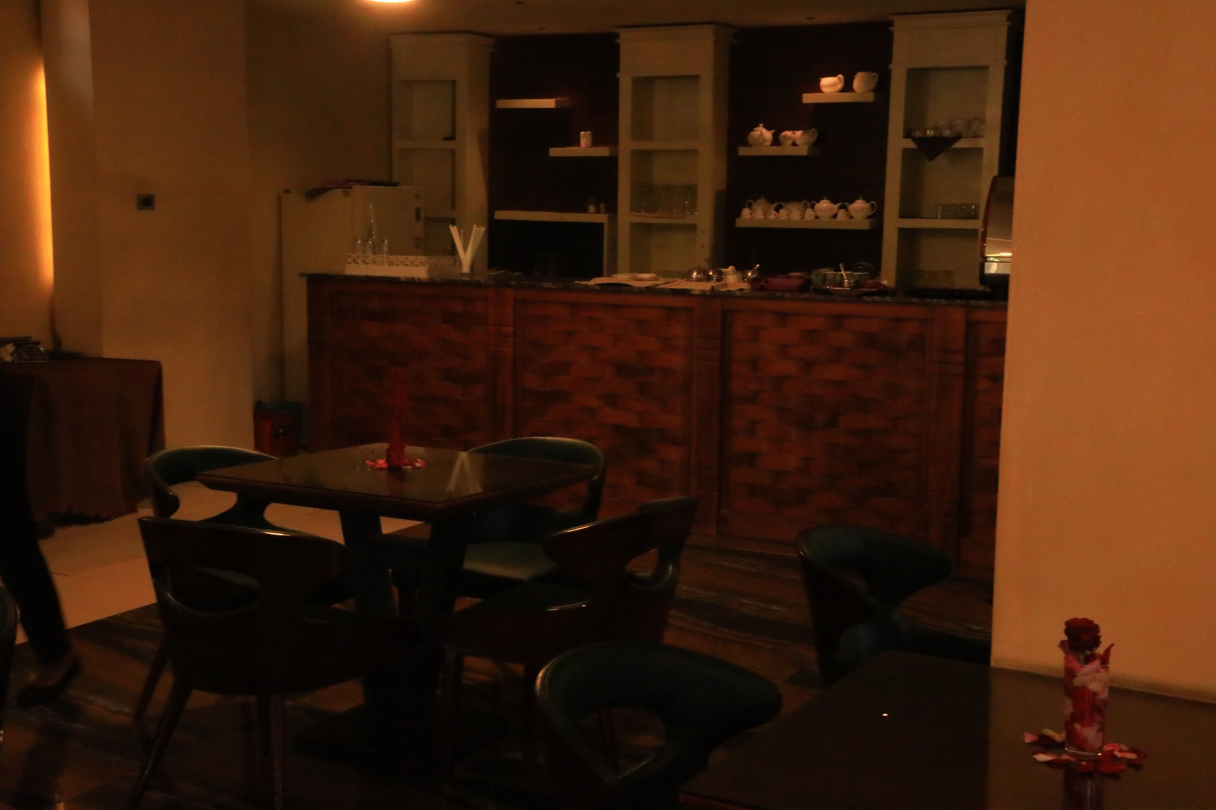 Stylish bar counter lighting