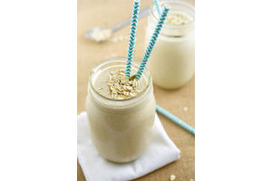 oat-milk-smoothie