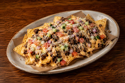BEEF NACHOS