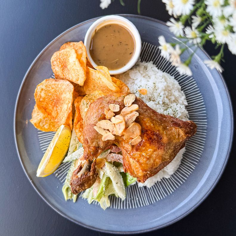 Ligña’s Fried Chicken