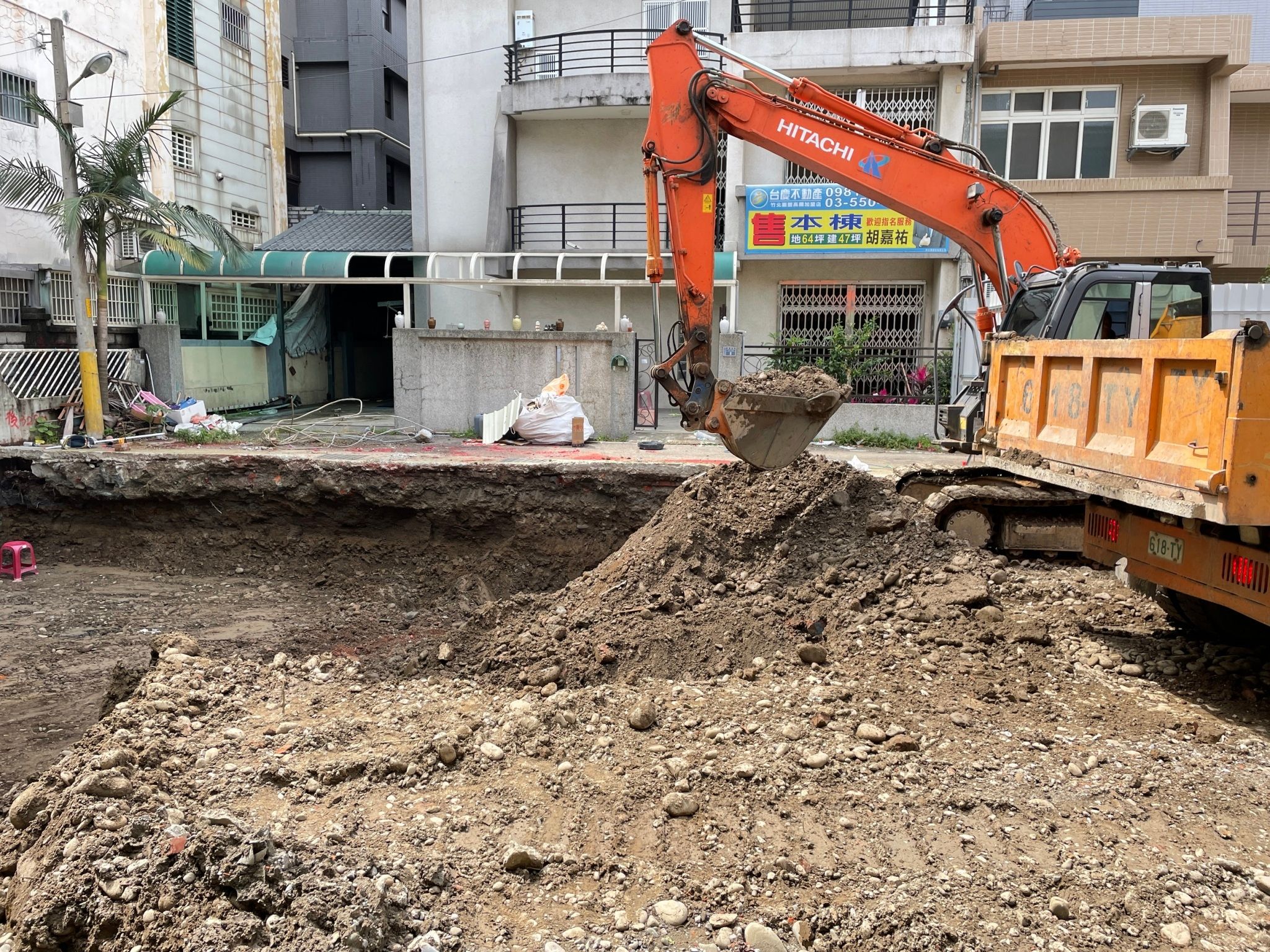 基地開挖與基礎工程