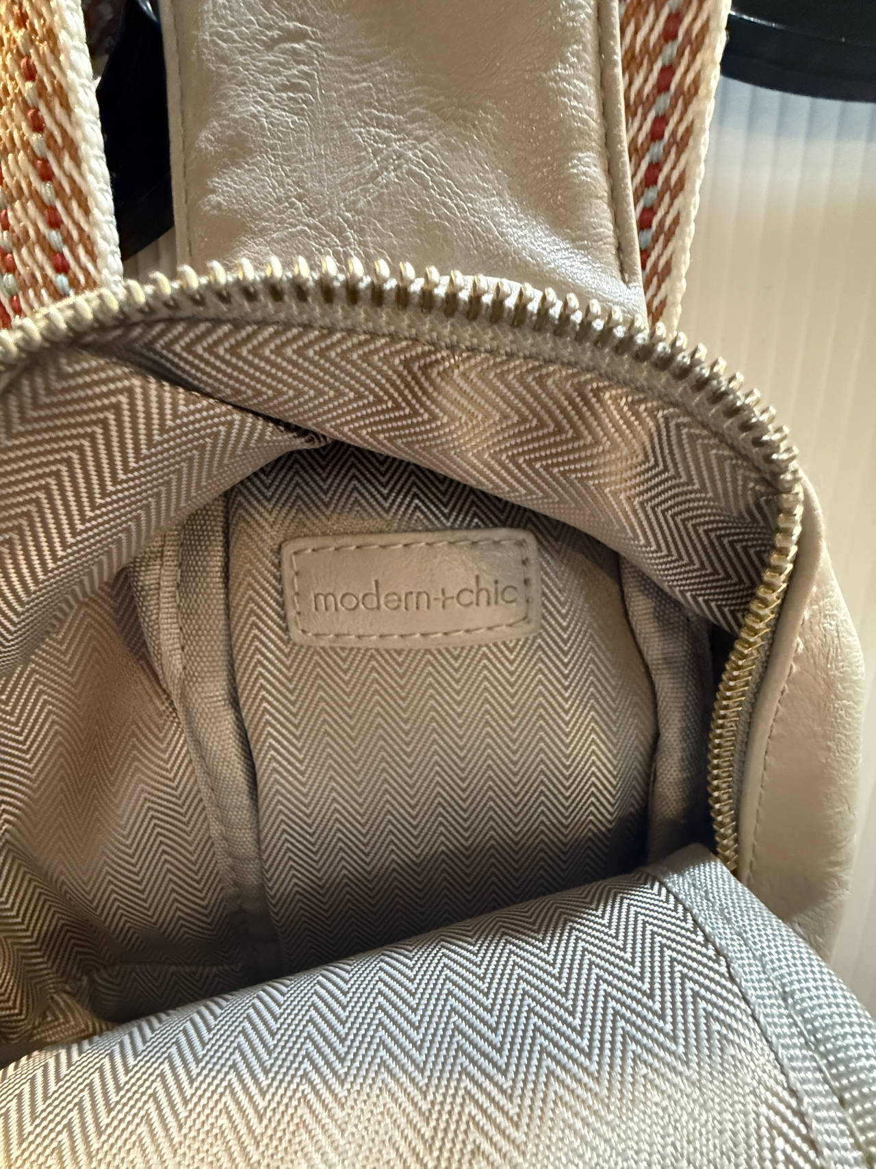 Modern+Chic Backpack