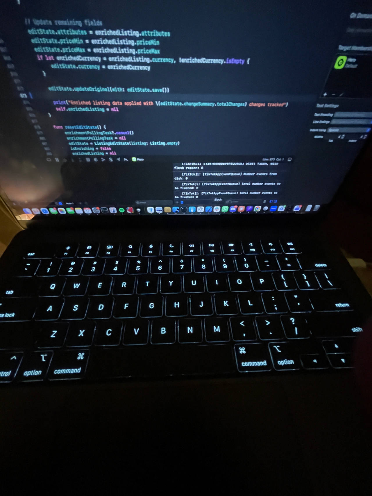 Apple MacBook Air 13-inch (M2, 2022)