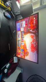 Samsung 27" CF390 Curved LED Monitor - Image 7