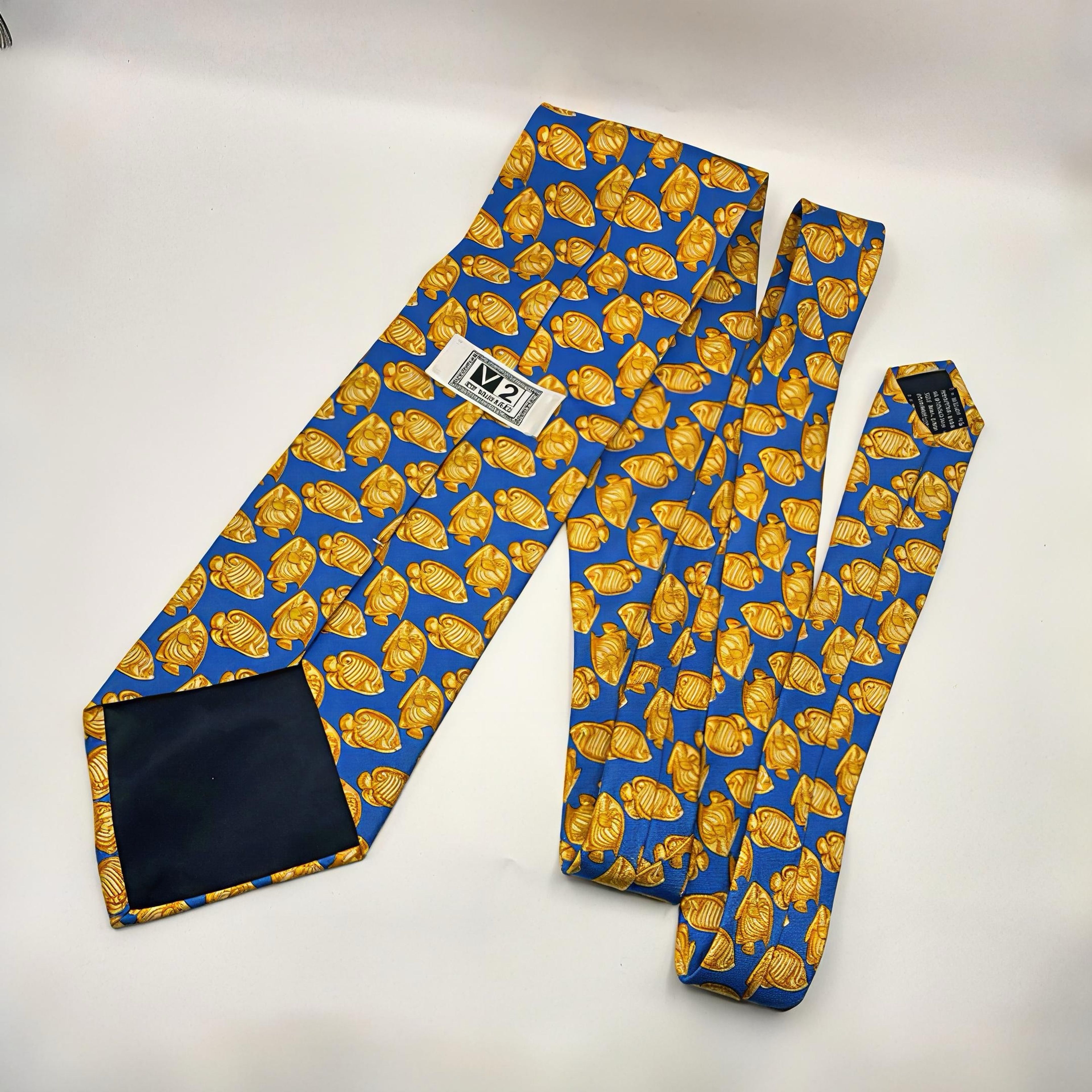 V2 by Gianni Versace Yellow Fish Silk Tie - Image 4