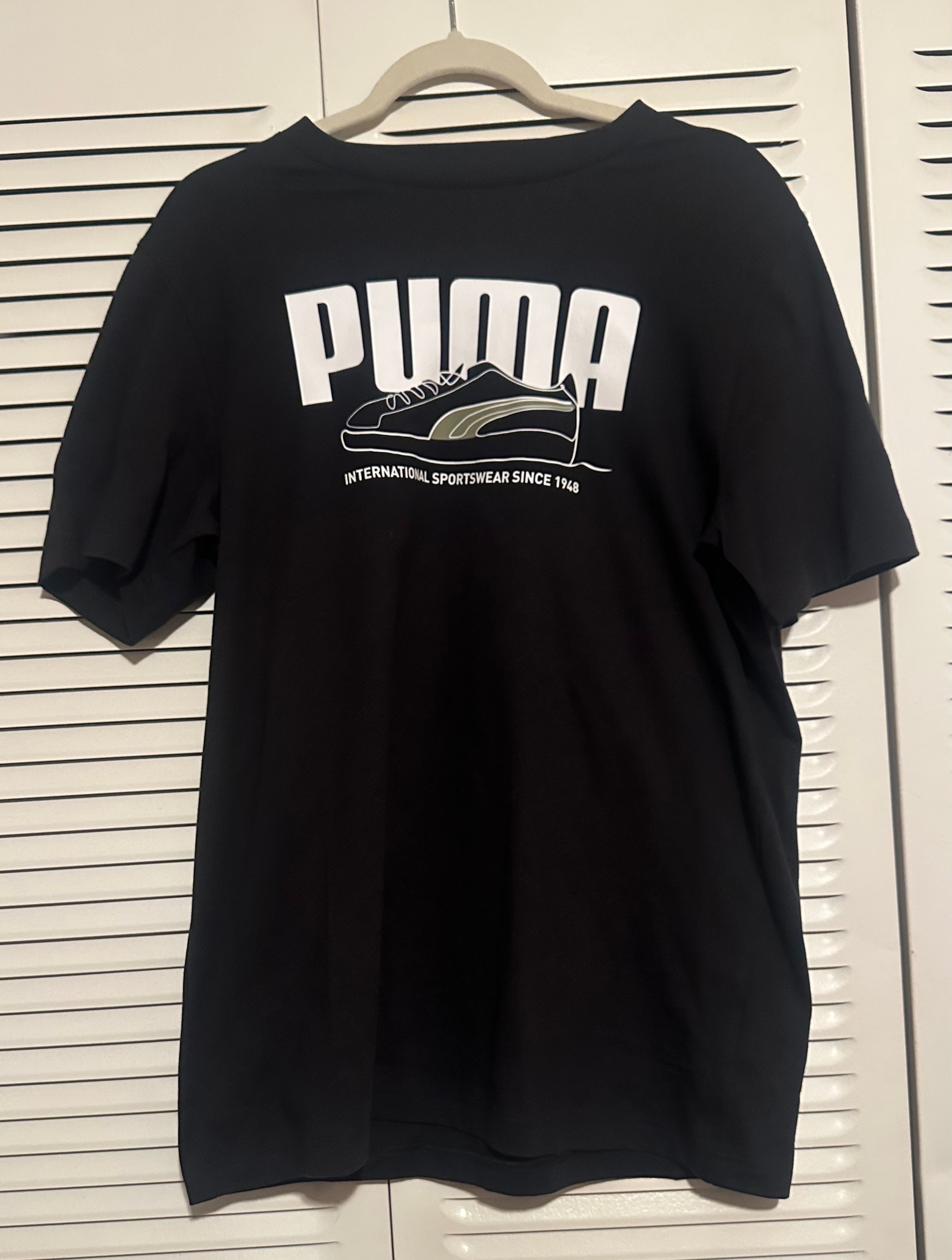 PUMA Men's Graphic Tee Black - Image 2