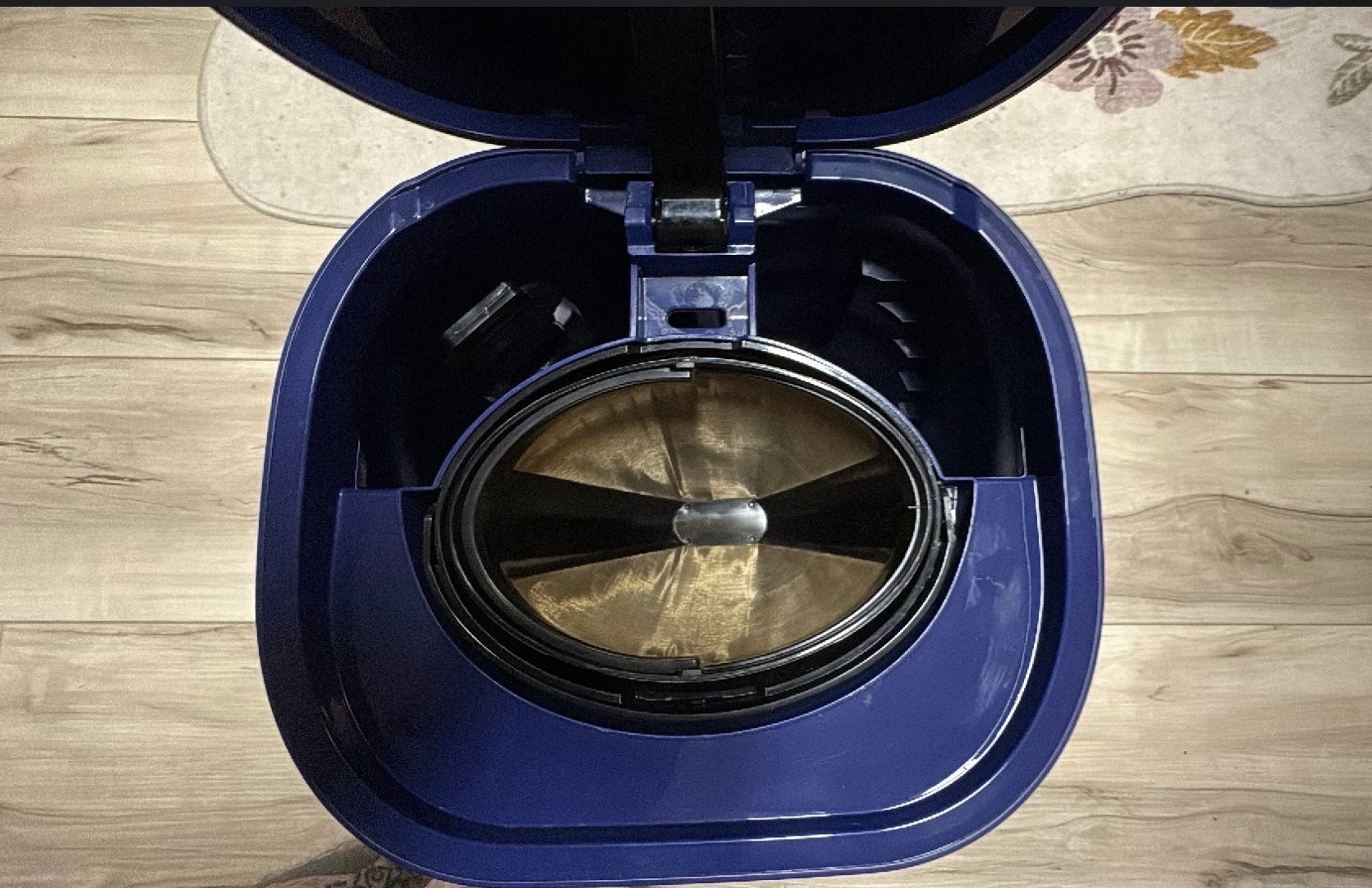 Beautiful 14-Cup Programmable Coffee Maker - Image 10