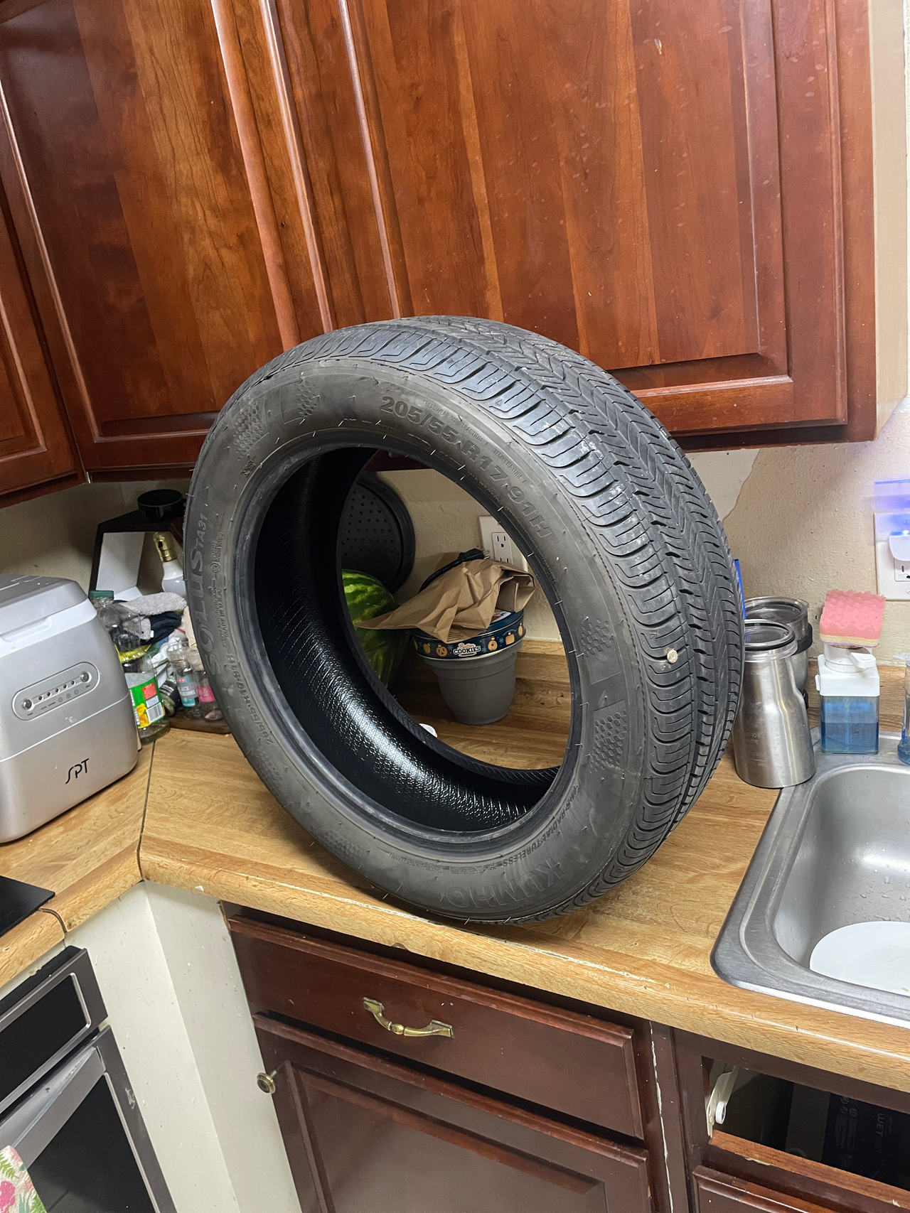 Passenger Car Tire 205/55/17
