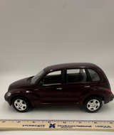 Maisto 1:18 Chrysler PT Cruiser Diecast Model Car - Image 1