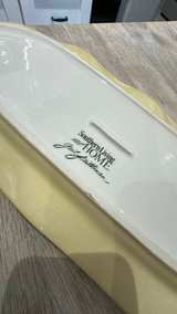 Southern Living @ Home - Gail Pittman “Sienna” Baker w/ stand & serving tray set - Image 4