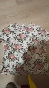 Charming Charlie Floral Knit Top - Image 3