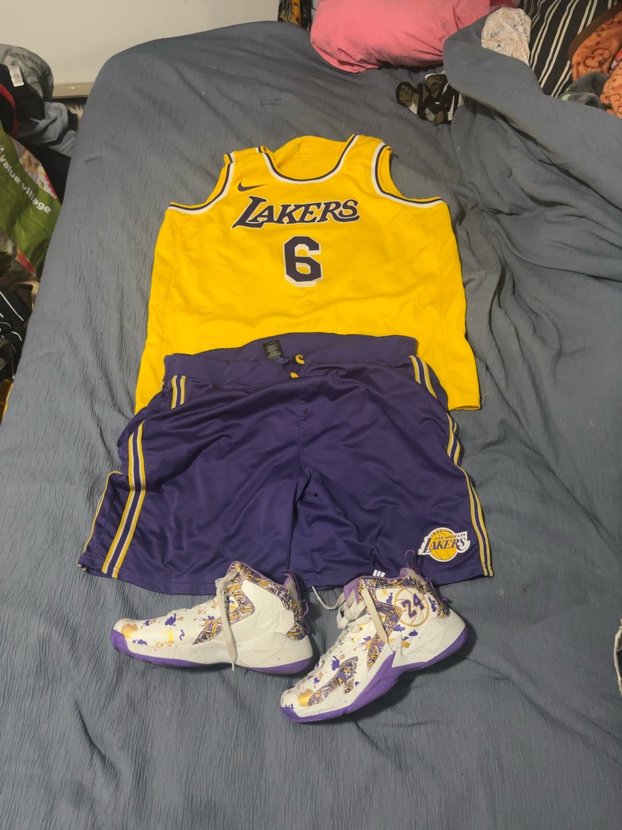 Nike LeBron James Lakers Youth Swingman Jersey and Shorts