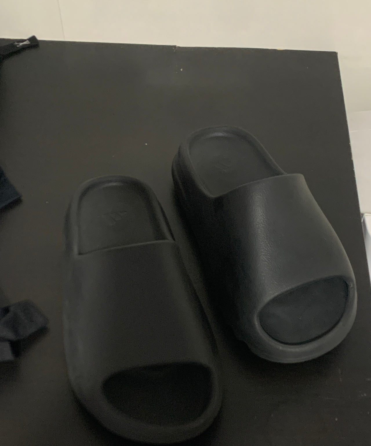 adidas Yeezy Slide Onyx