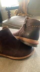 Born Women's Leather Ankle Booties - Image 6