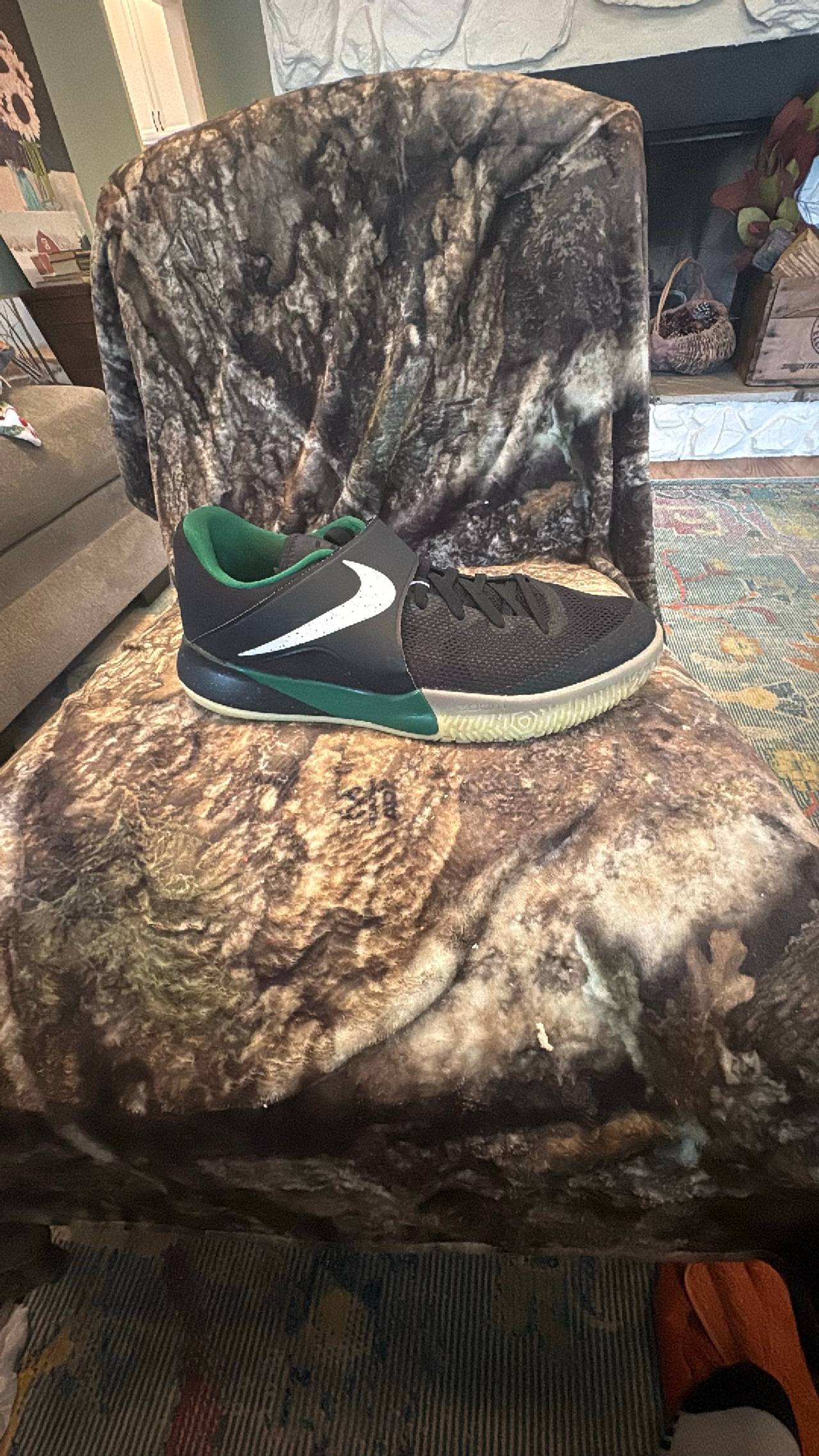 Nike Zoom Live 2017 Black Green Gum