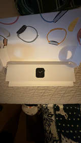 Apple Watch SE (1st Gen) 40mm Space Gray Aluminum Case - Image 3