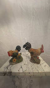 Rooster Figurines - Image 4